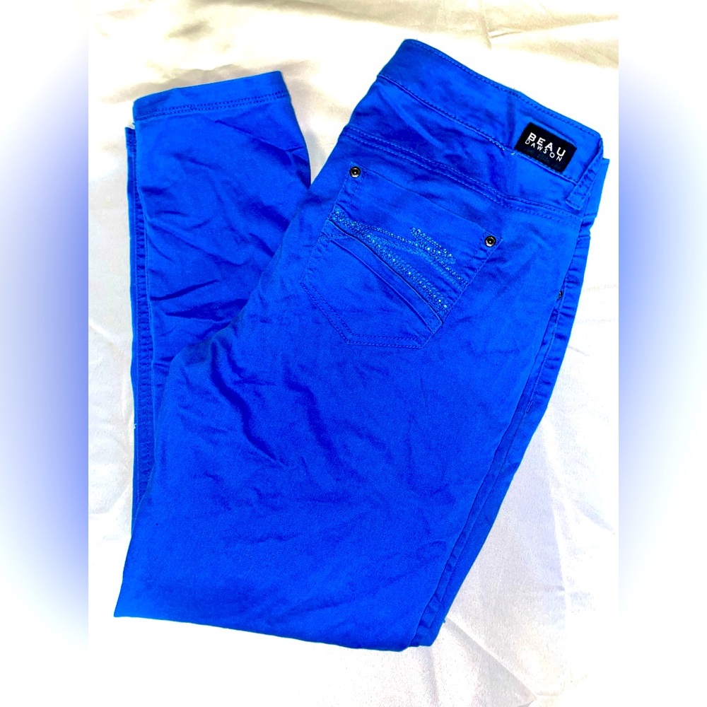 Blue “Beau Dawson” Jeans w/ rhinestone lined back pockets- size 10 (34 in.waist)